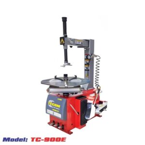 Máy ra vào lốp xe